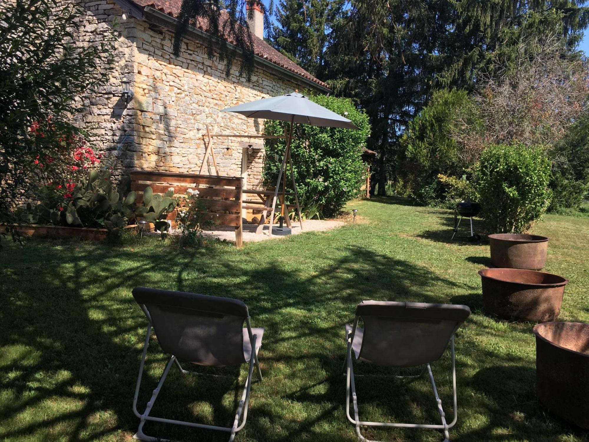 Gite Dordogne Perigord Hautefort Exterior photo